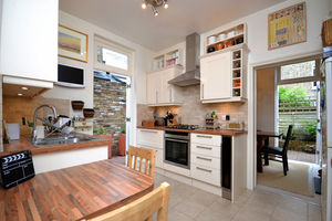 Photo 11- click for photo gallery